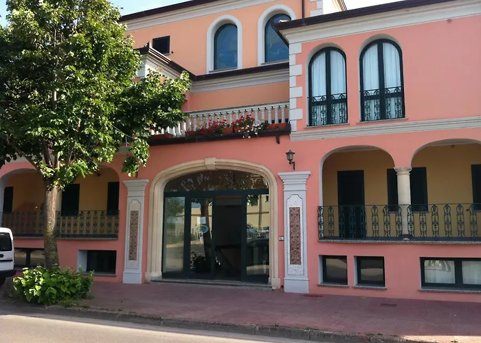 Residence Marina Palace