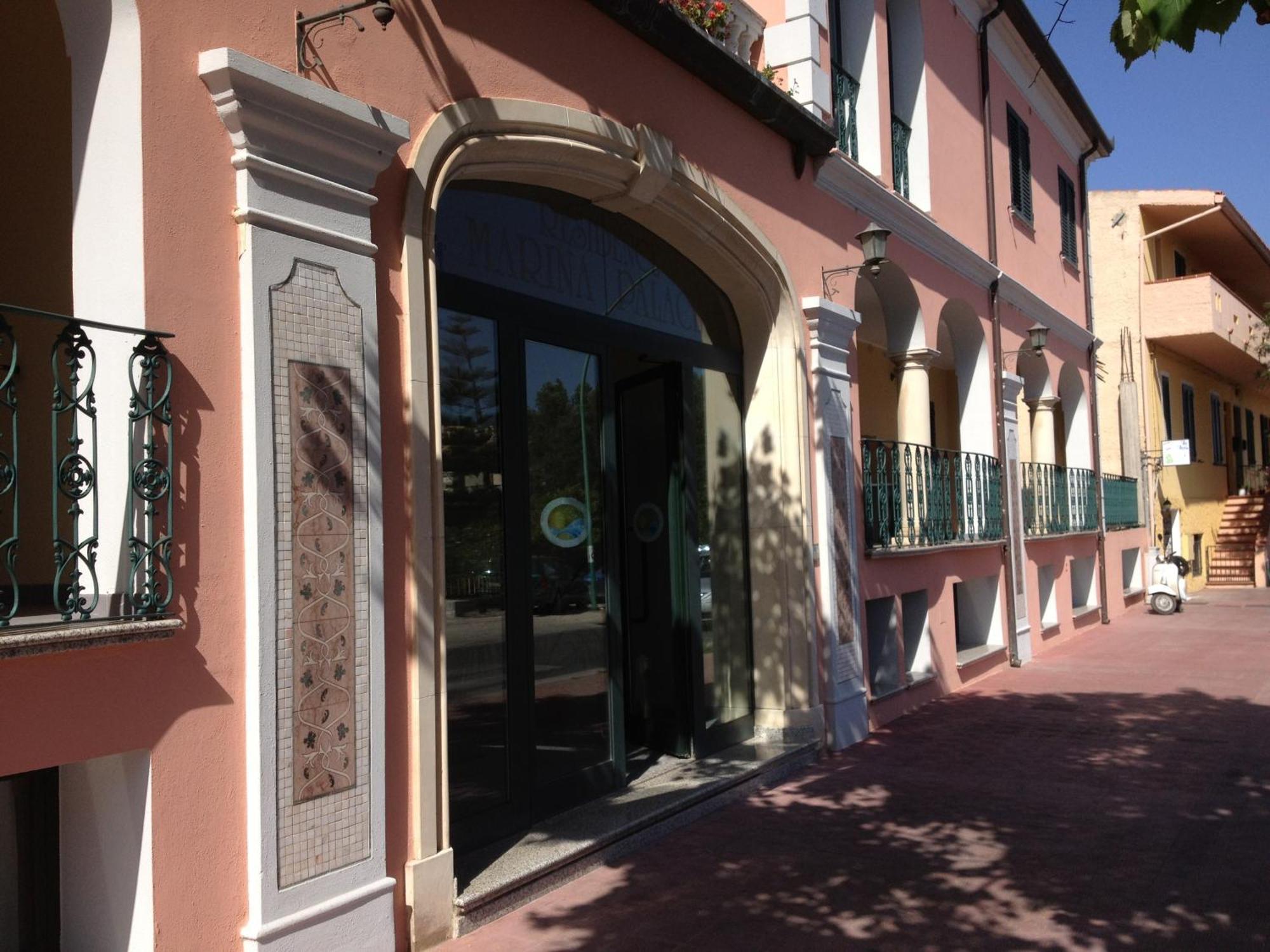 Marina Palace