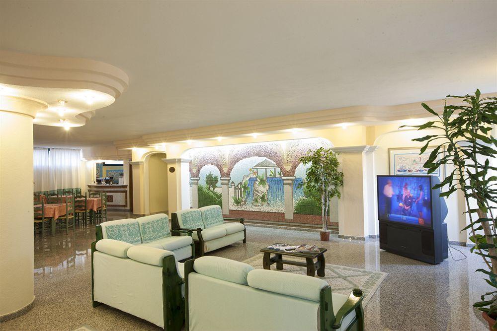 Marina Palace 4* Orosei